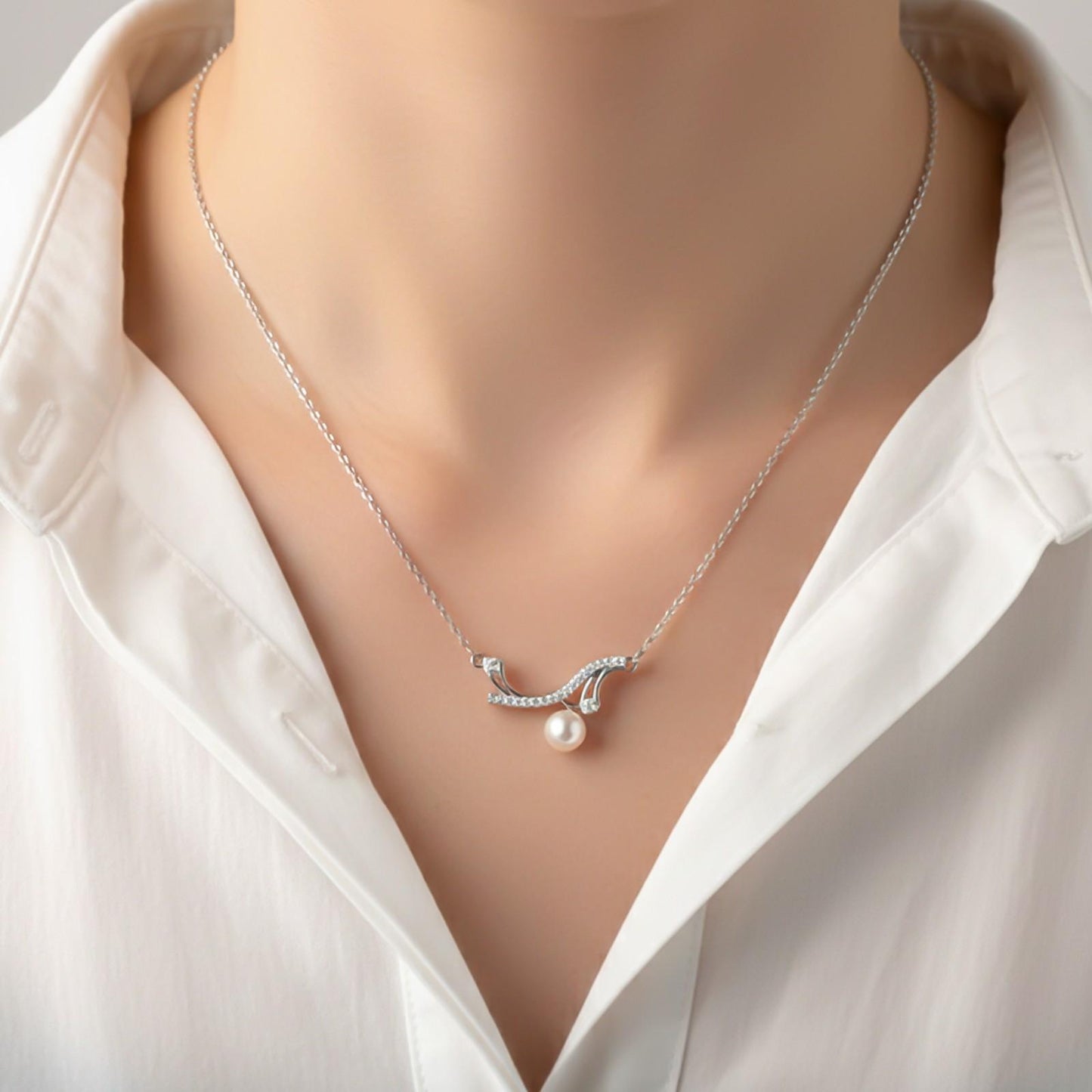 Silver Wave Pearl Necklace