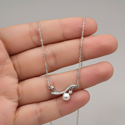 Silver Wave Pearl Necklace