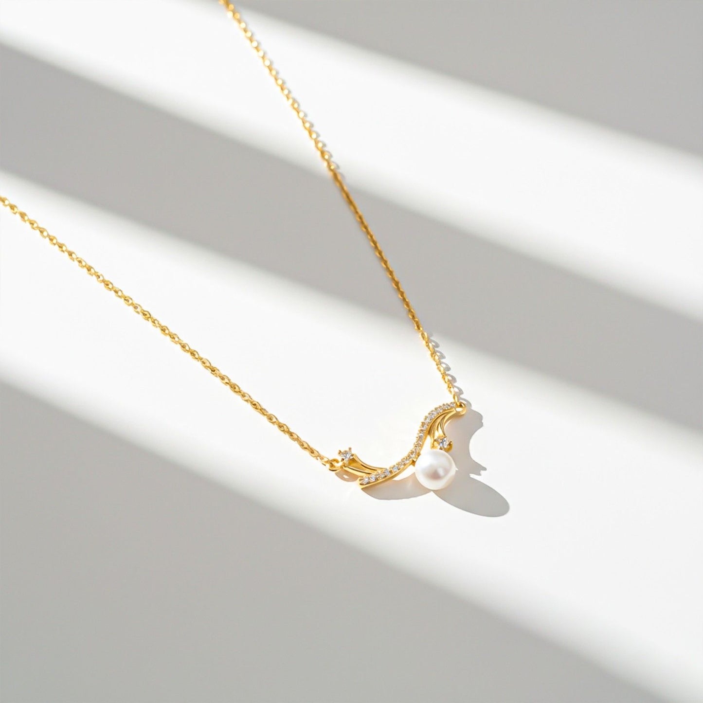 Golden Wave Pearl Necklace