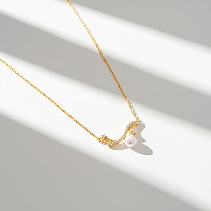 Golden Wave Pearl Necklace