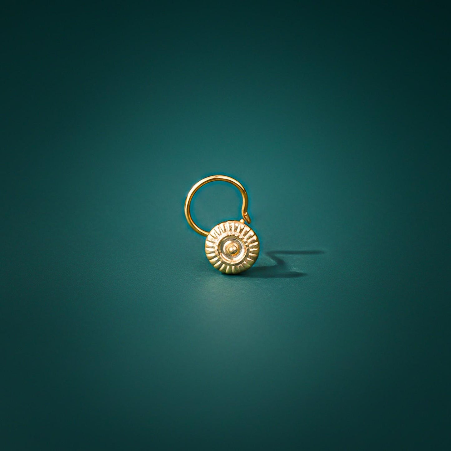 Golden Vintage Style Nose Stud