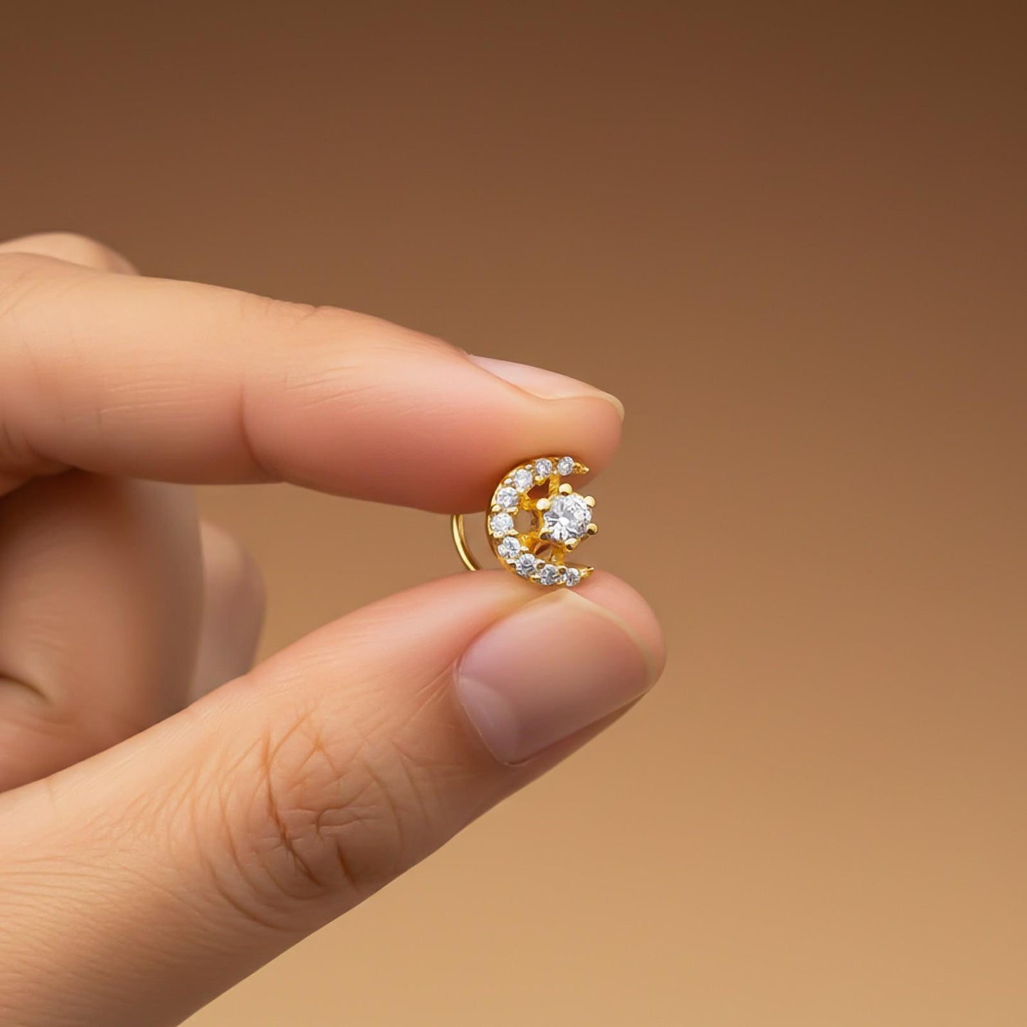 Swis Zircon Moon Style Nose Pin