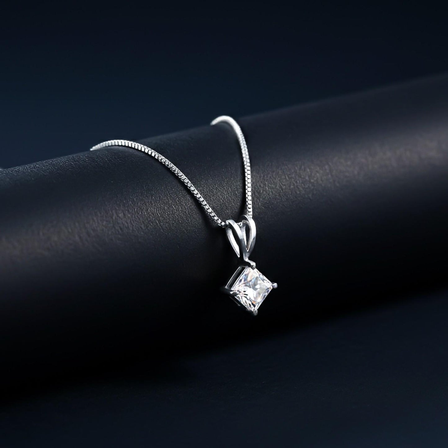 Silver Princess Classic Solitaire Pendant