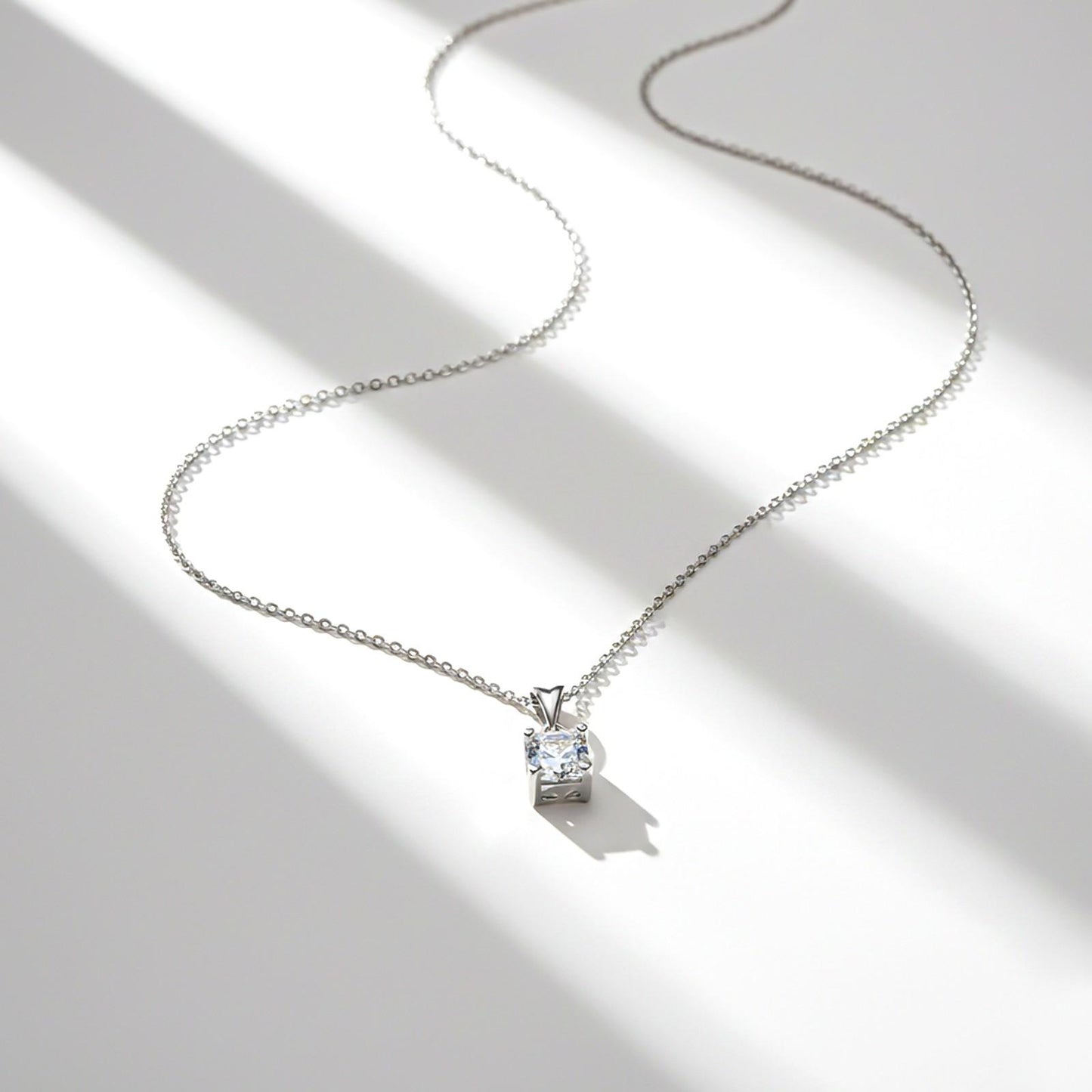 Silver Classy Solitaire Pendant