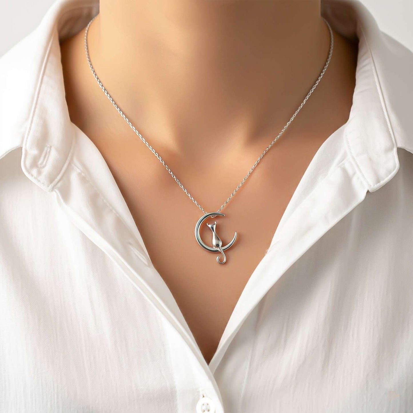 Silver Dreamy Moon Cat Pendant
