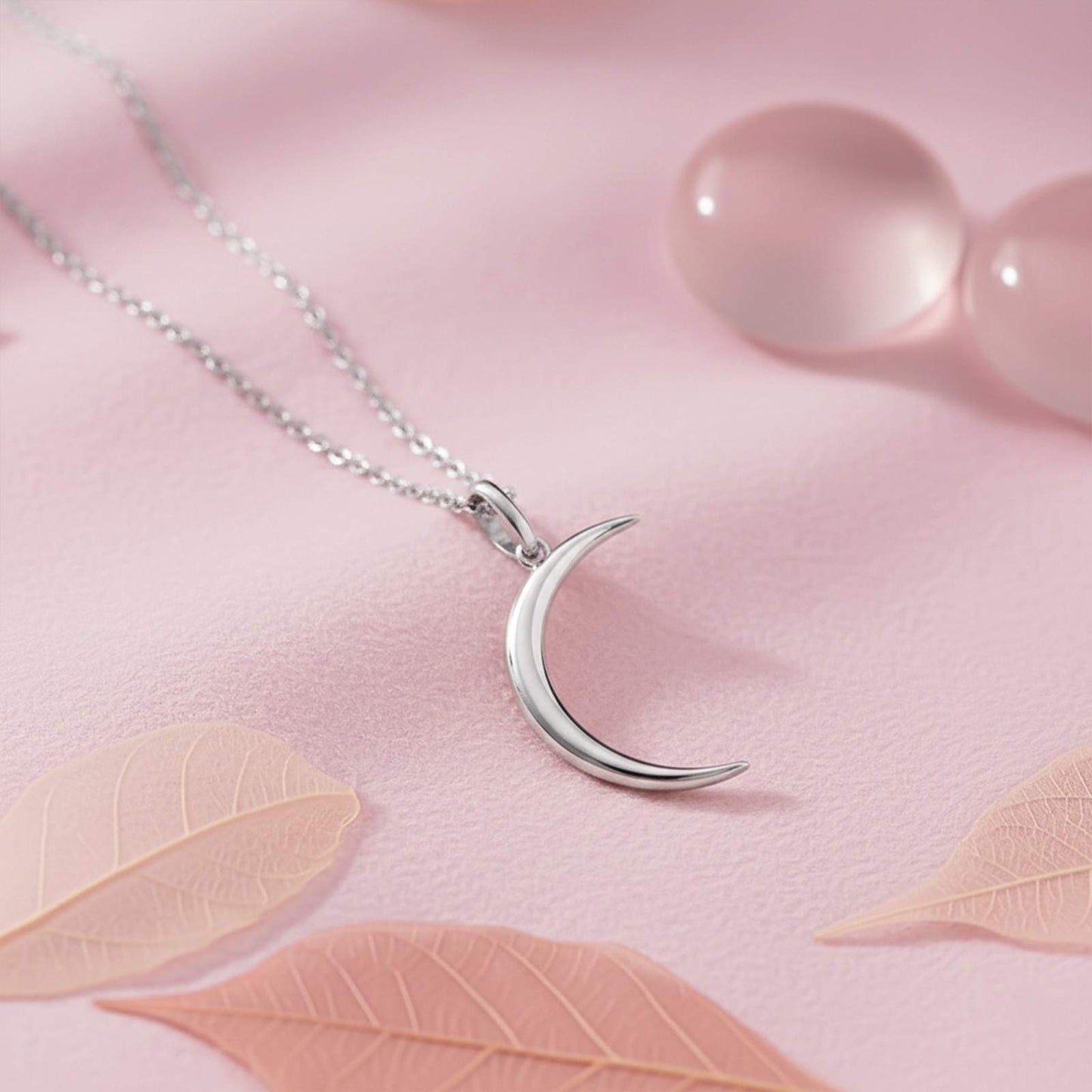 Silver Stunning Moon Pendant