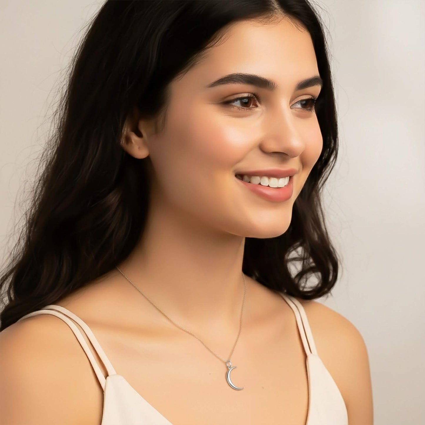 Silver Stunning Moon Pendant