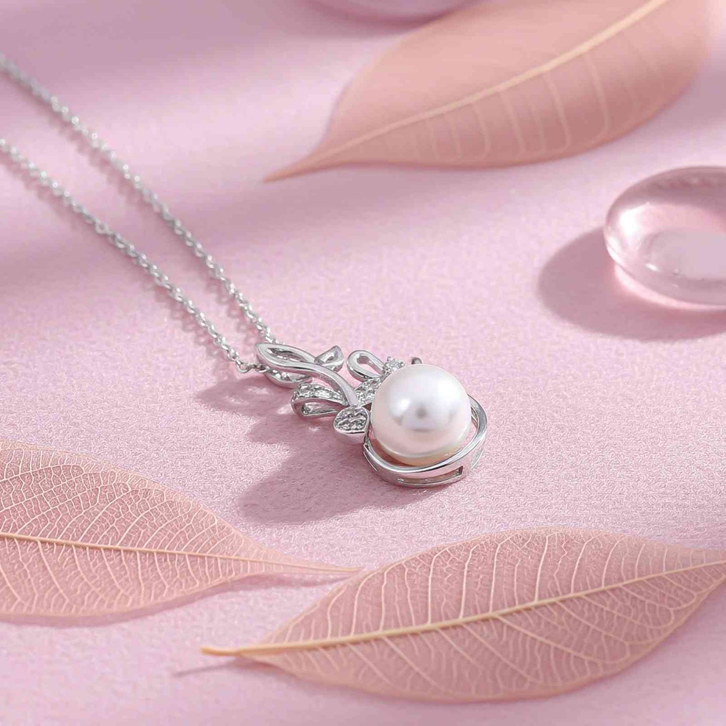 Silver Cultured Freshwater Pearl Floral Pendant