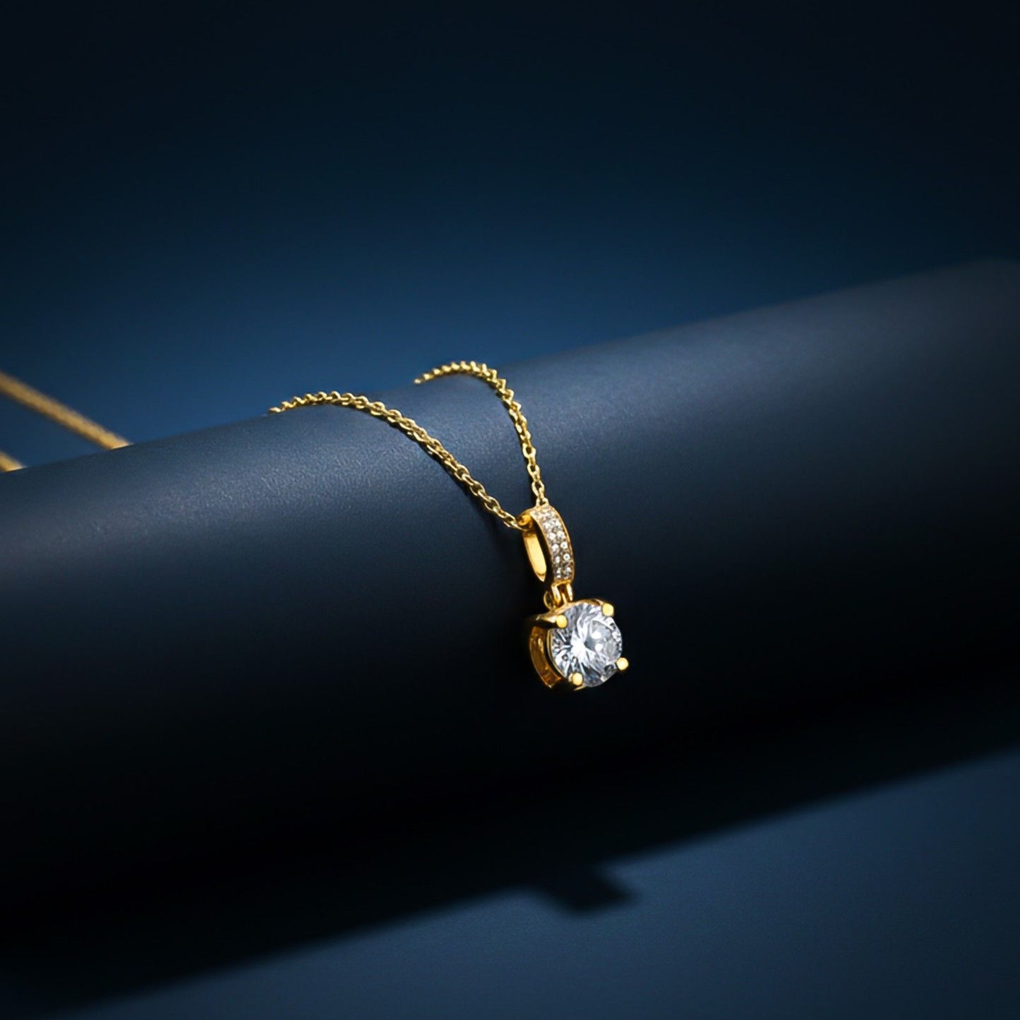 Golden Classic Pendant For Women's