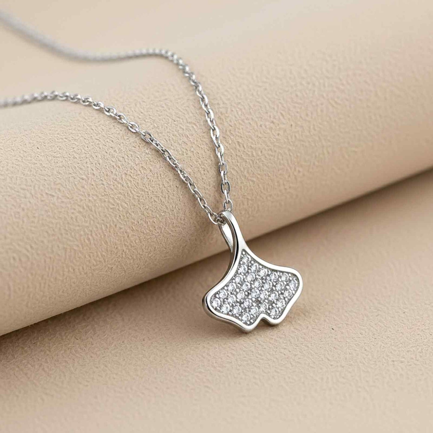 Silver Ginko Leaf Pendant With Chain