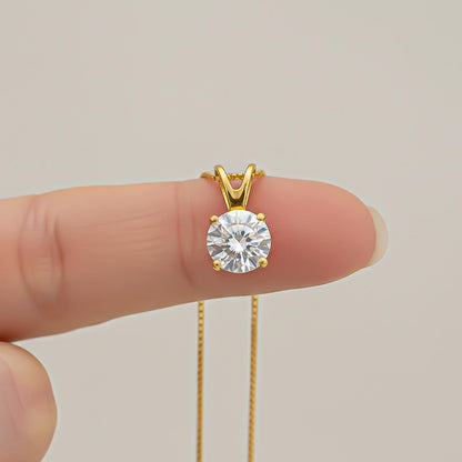 Golden Round Classic Pendant With Chain