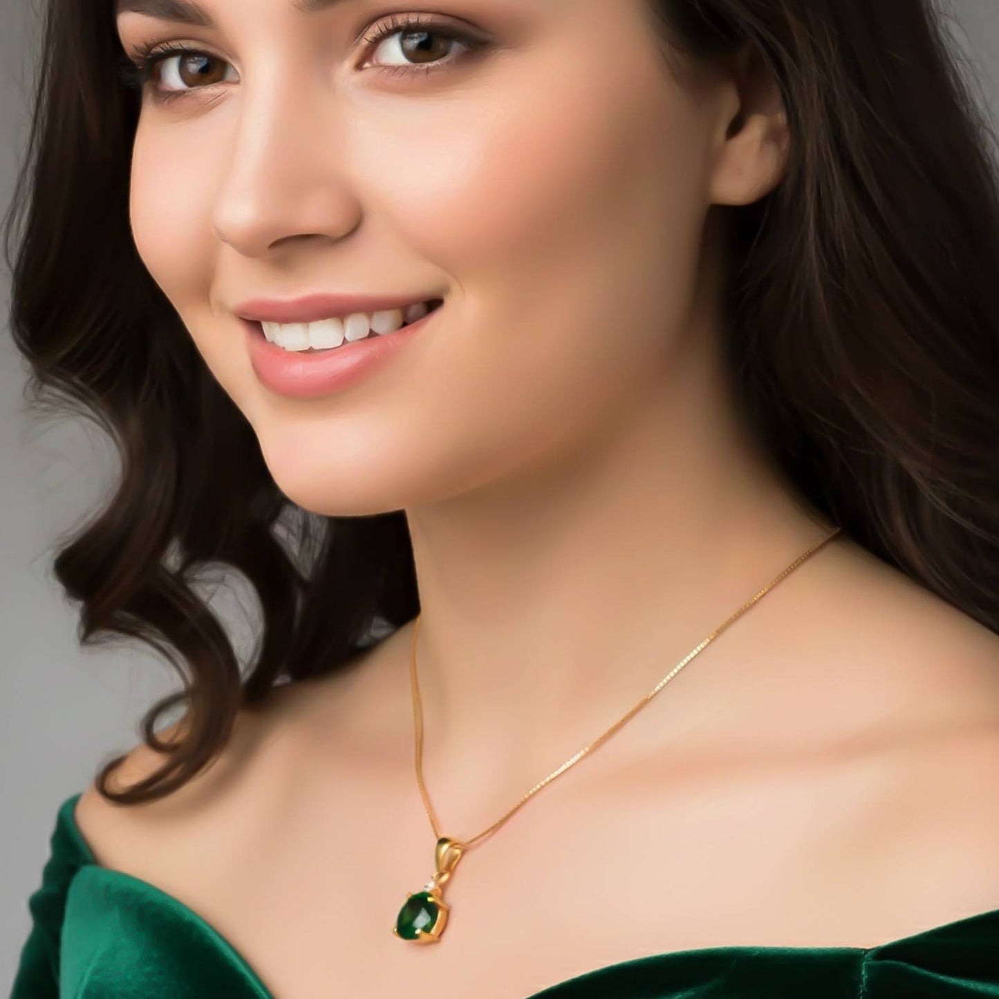 Golden Royal Green Classy Pendant