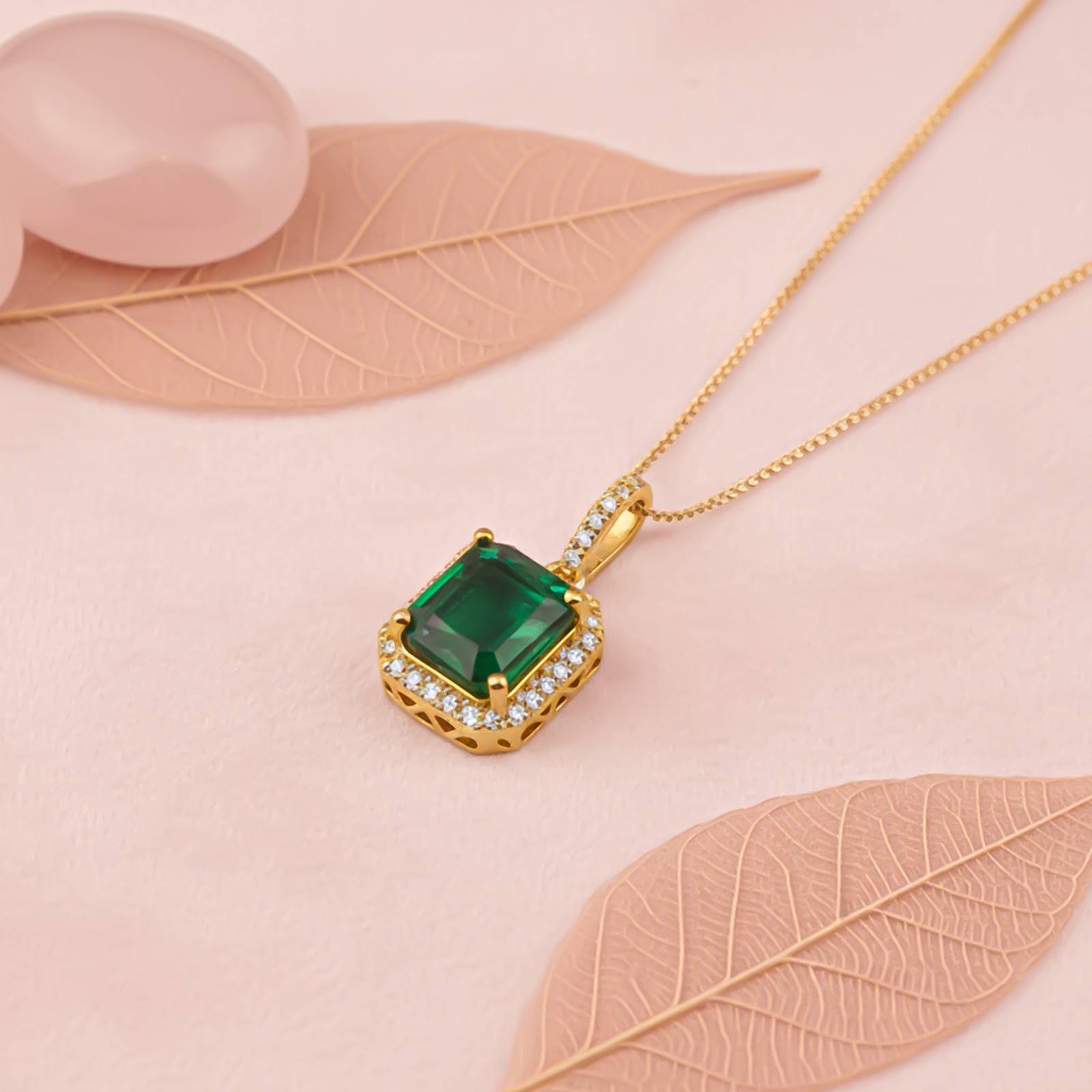 Silver Green Emerald Luxury Pendant