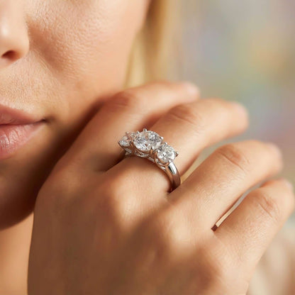 Silver Three Stone Zircon Ring