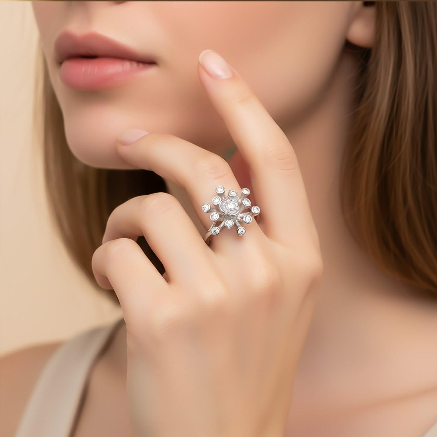 Silver Flower Style Zircon Ring