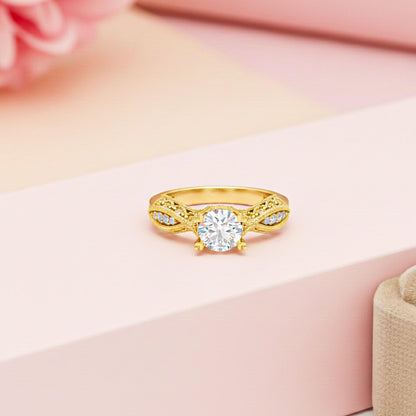 Vintage Style Solitaire Ring