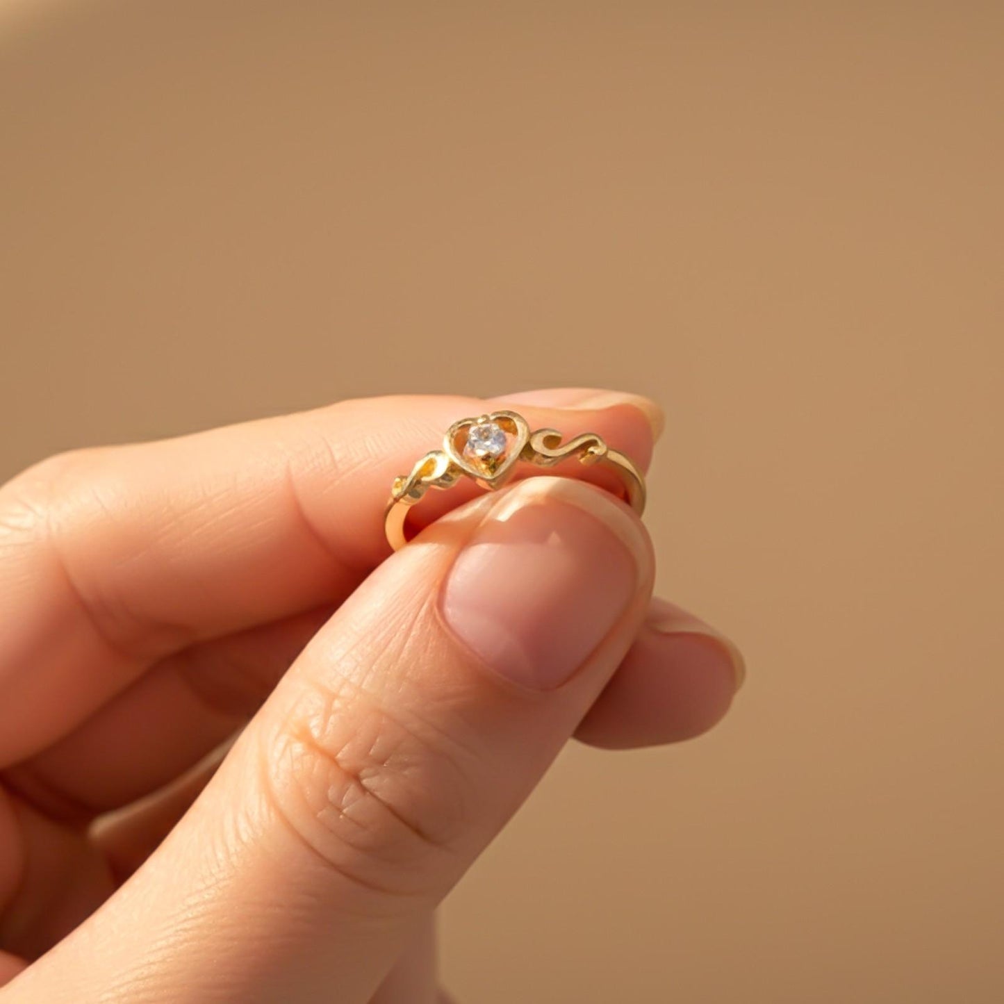 Golden Vintage Heart Valentine Ring
