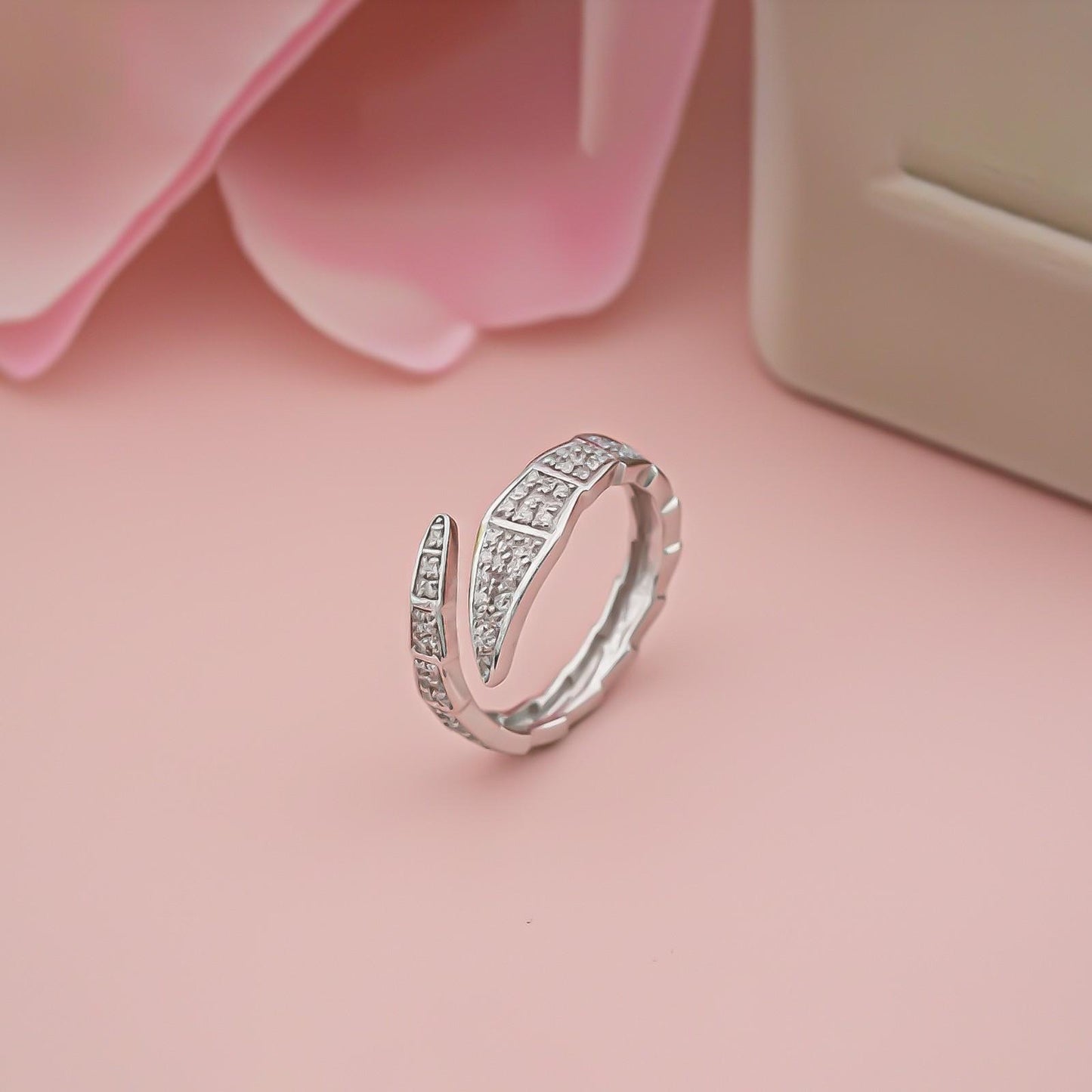 Silver Serpenti Viper Ring