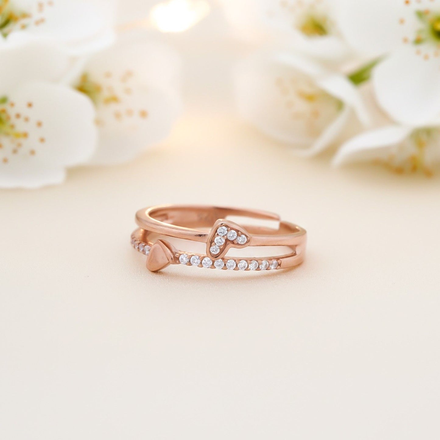 Rose Gold Aura Of Love Band Ring