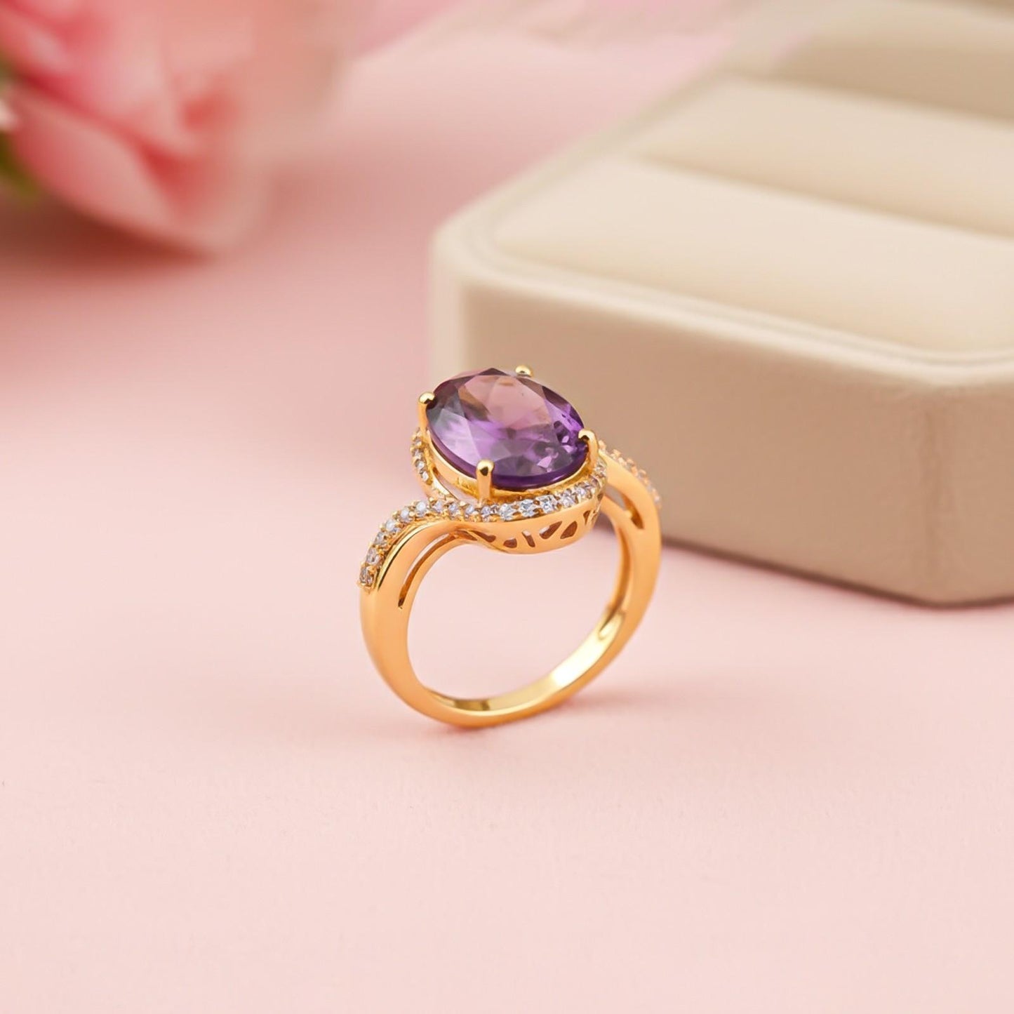 Silver Oval Amethyst Halo Ring for Women