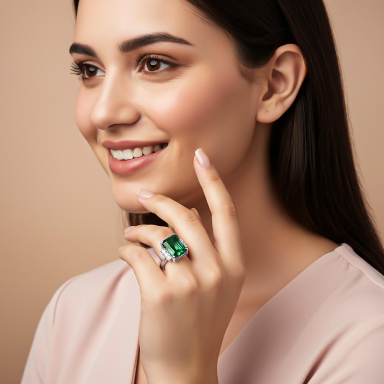 Silver Emerald Statement Ring for Women