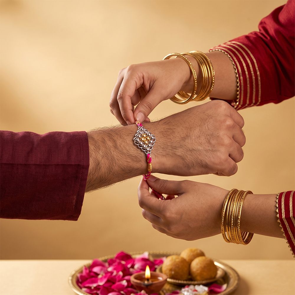 Golden Daisy Classic Rakhi