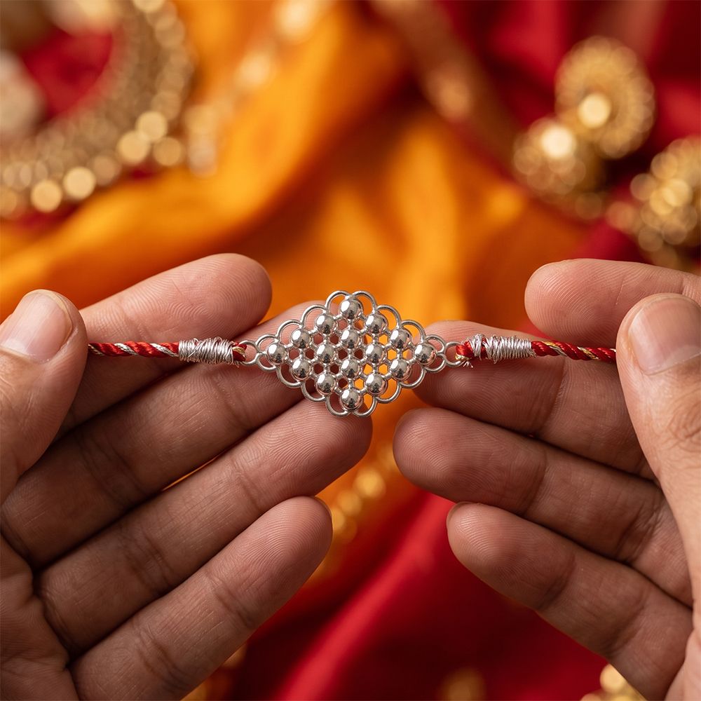 Silver Daisy Classic Rakhi