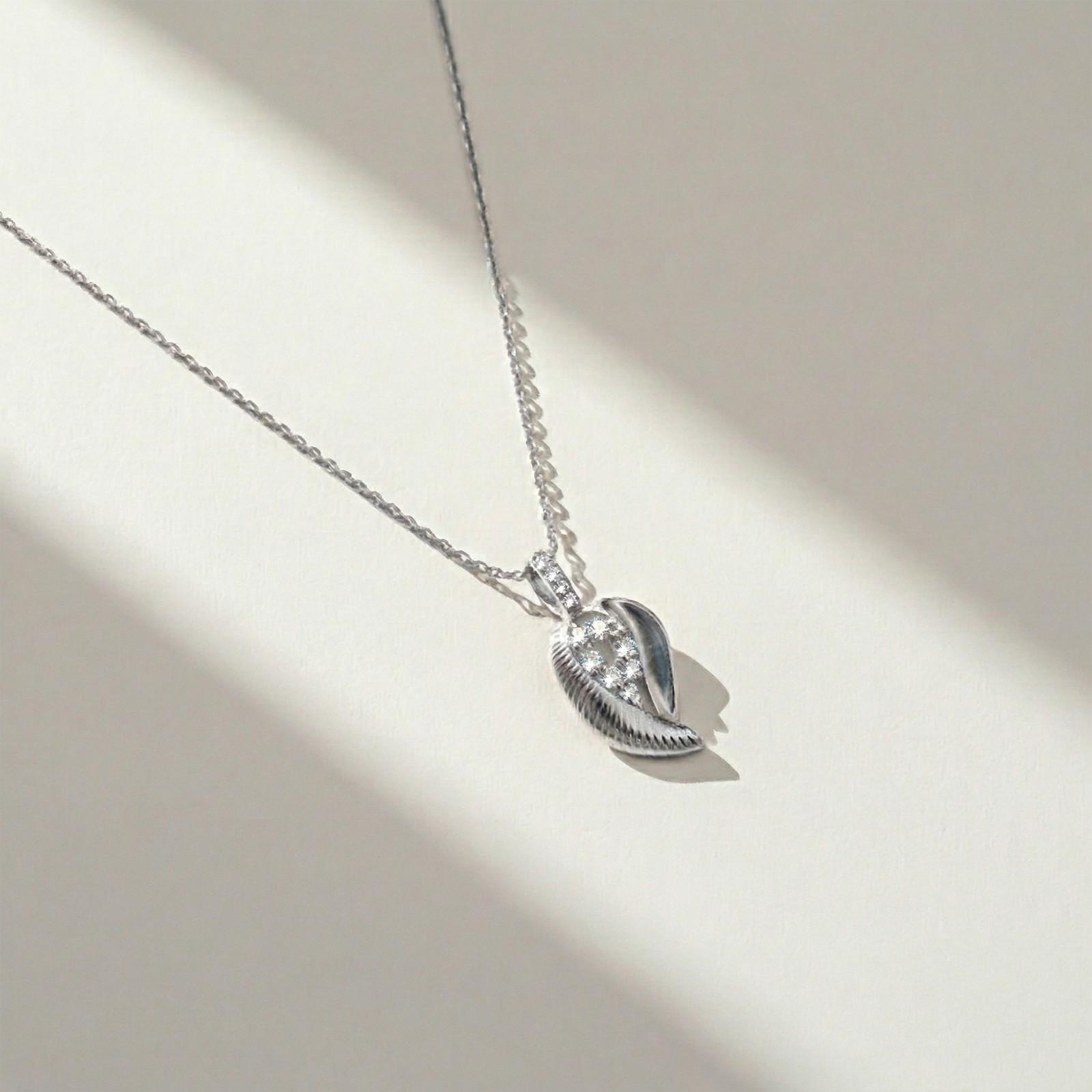 Silver Leaf Sparkle Pendant & Earrings Set