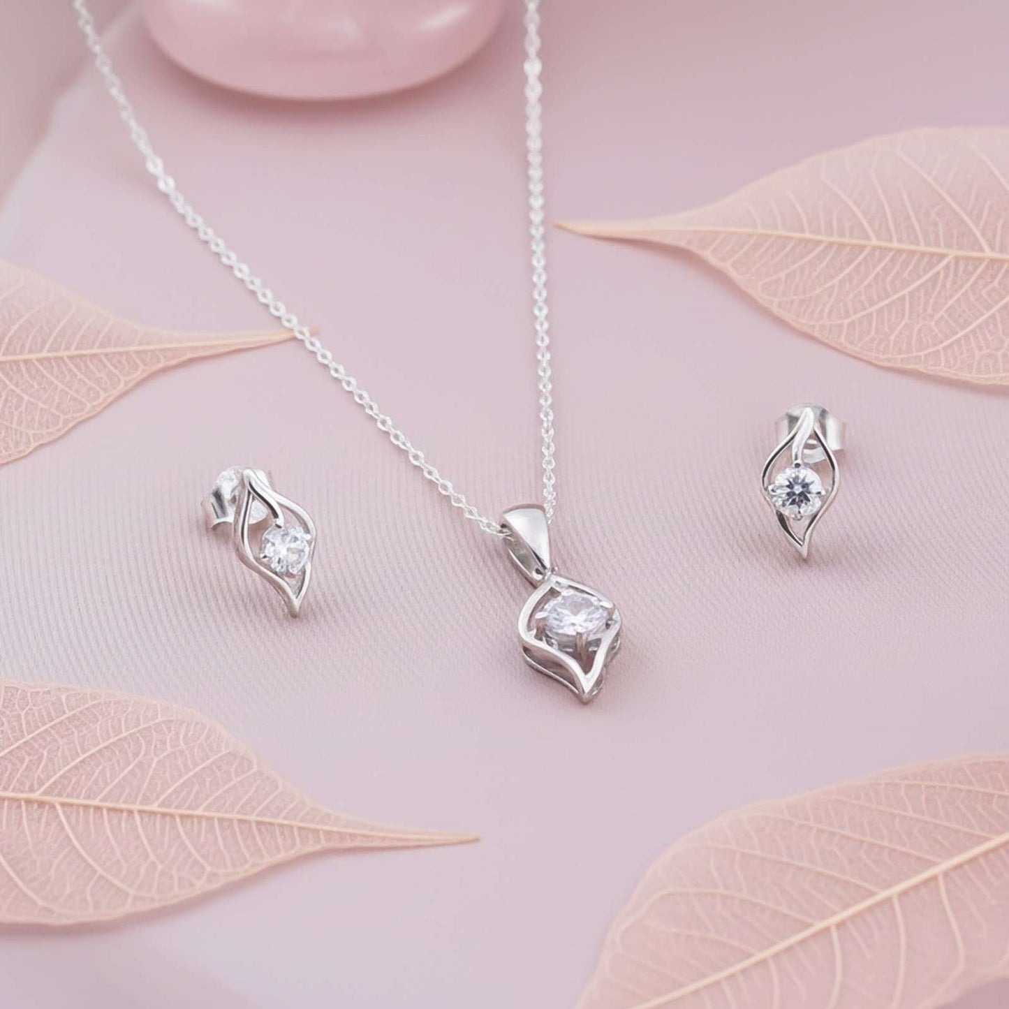 Silver Leaf Glow Pendant & Earrings Set
