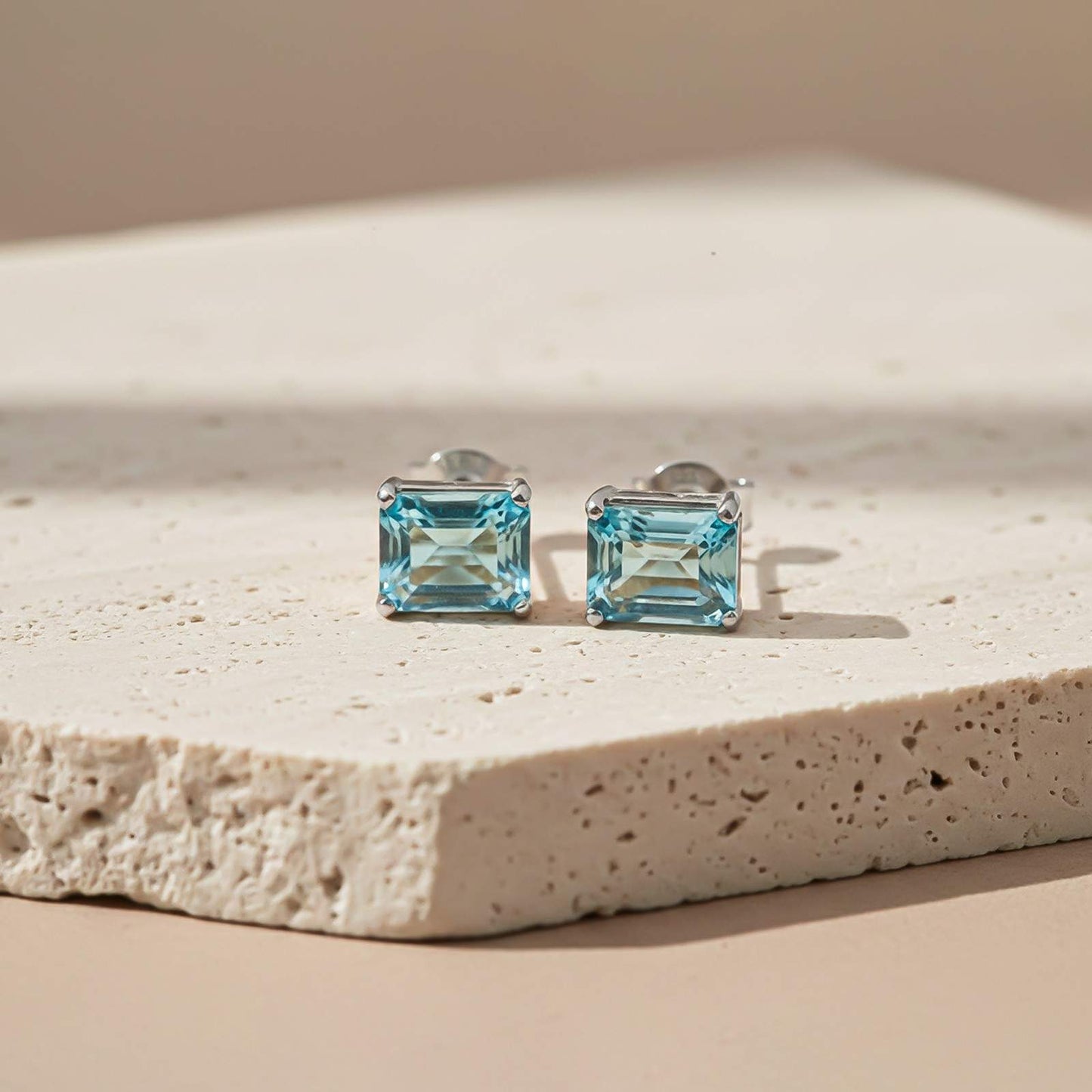 Silver Aqua Solitaire Stud Earrings