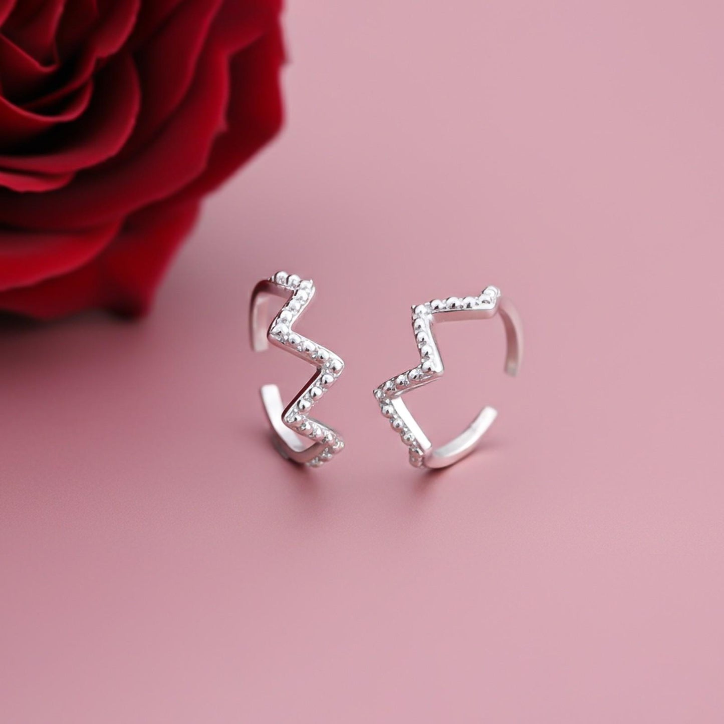 Zig Zag Rhodium Plated Silver Toe Ring