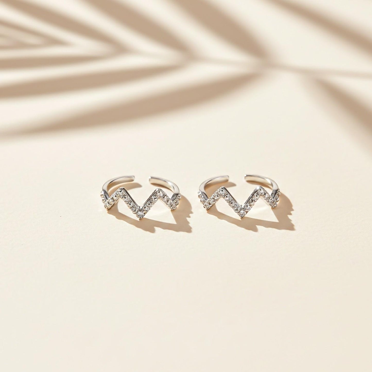 Zig Zag Rhodium Plated Silver Toe Ring