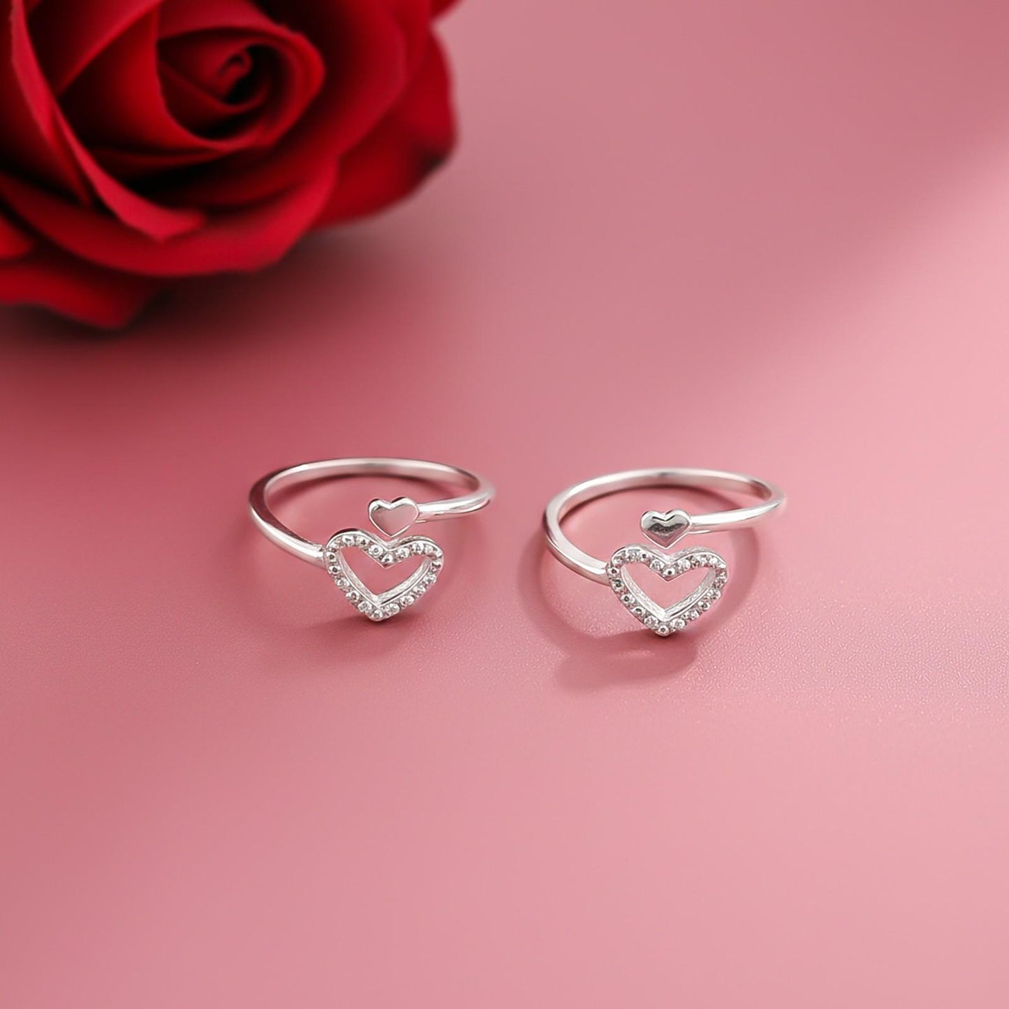 Silver Heartfelt Embrace Toe Rings