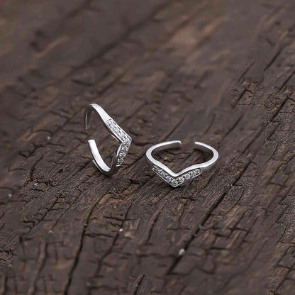 Silver Cubic Zirconia Boomerang Love Toe Rings