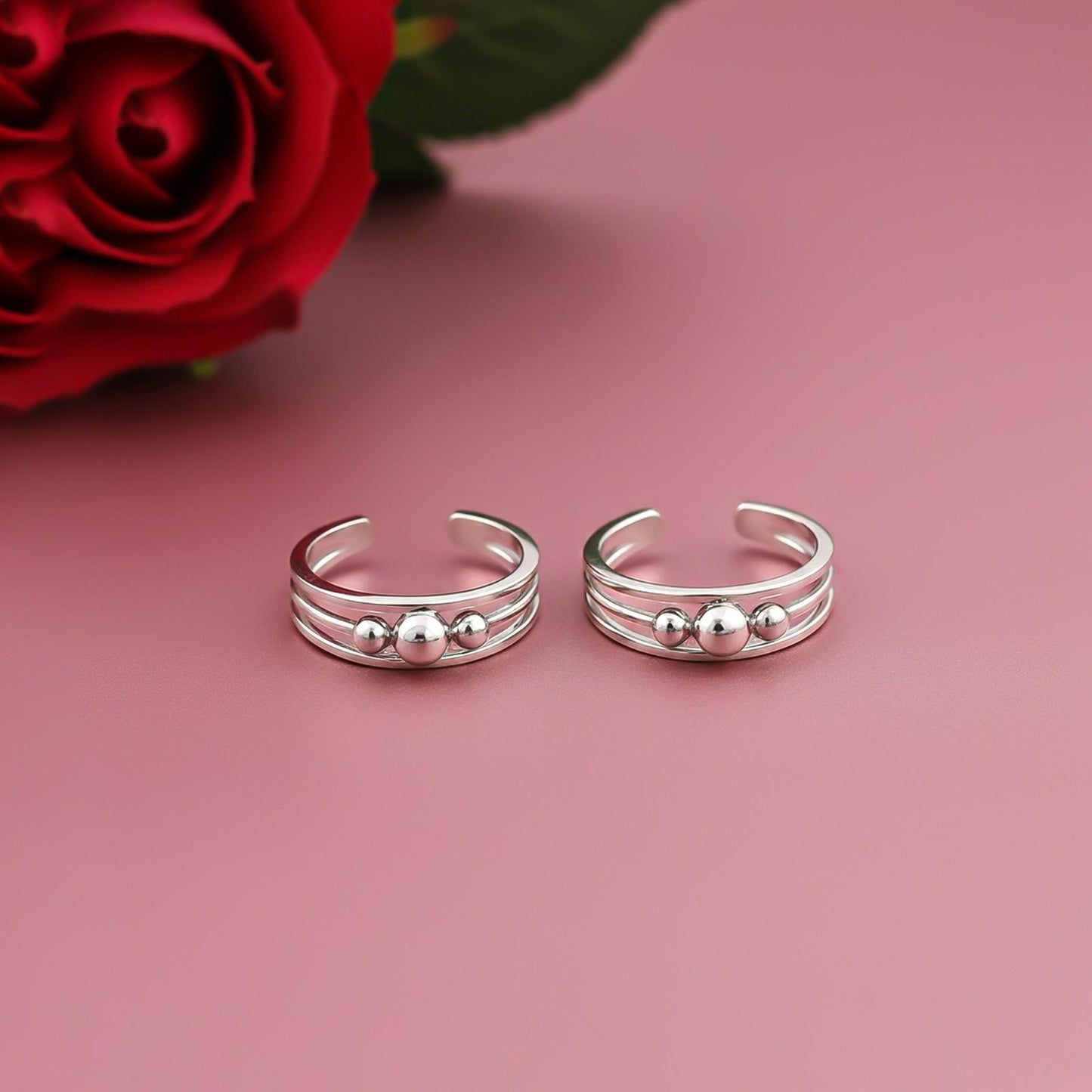 Beautiful Silver 3 Beads Toe Rings