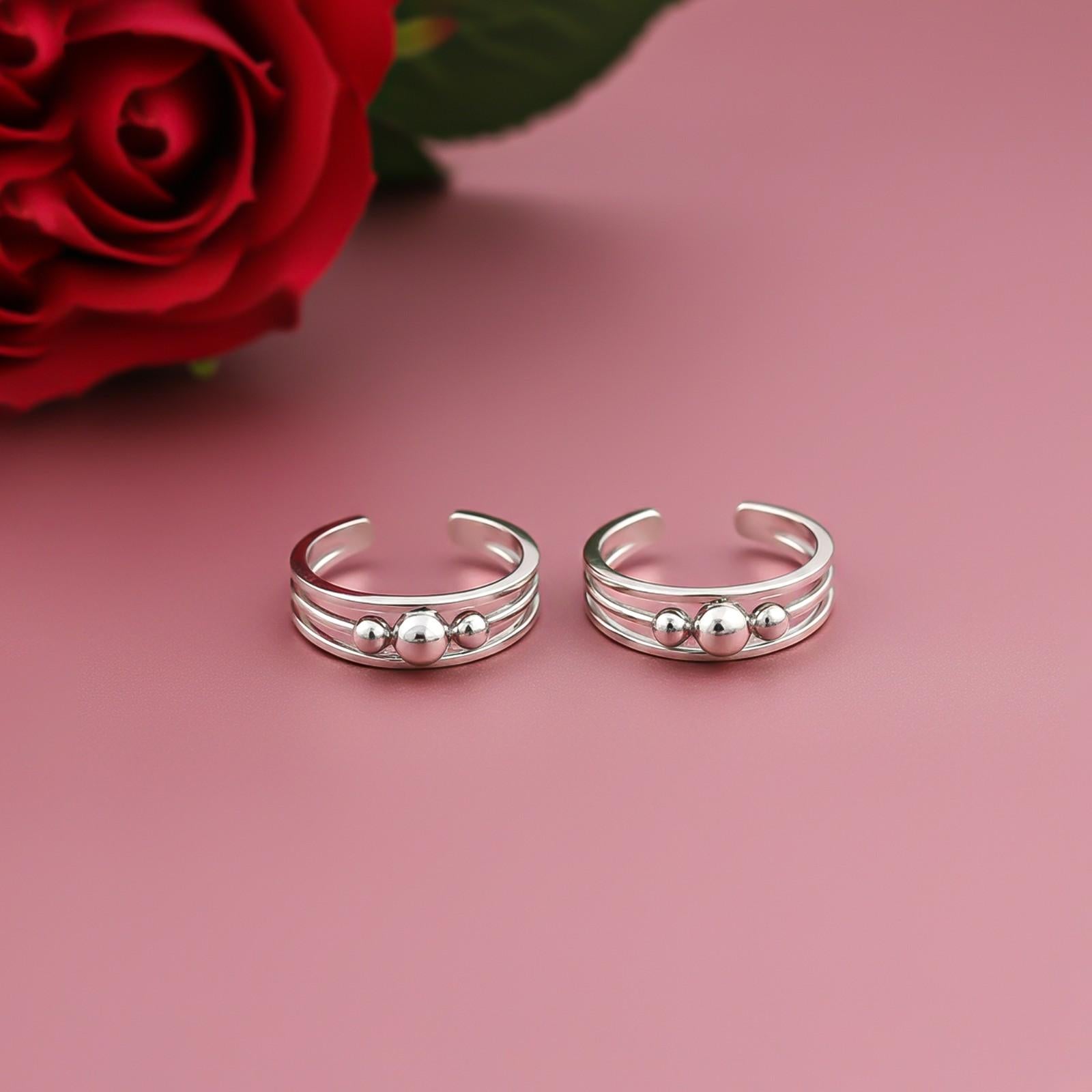 Beautiful Silver 3 Beads Toe Rings
