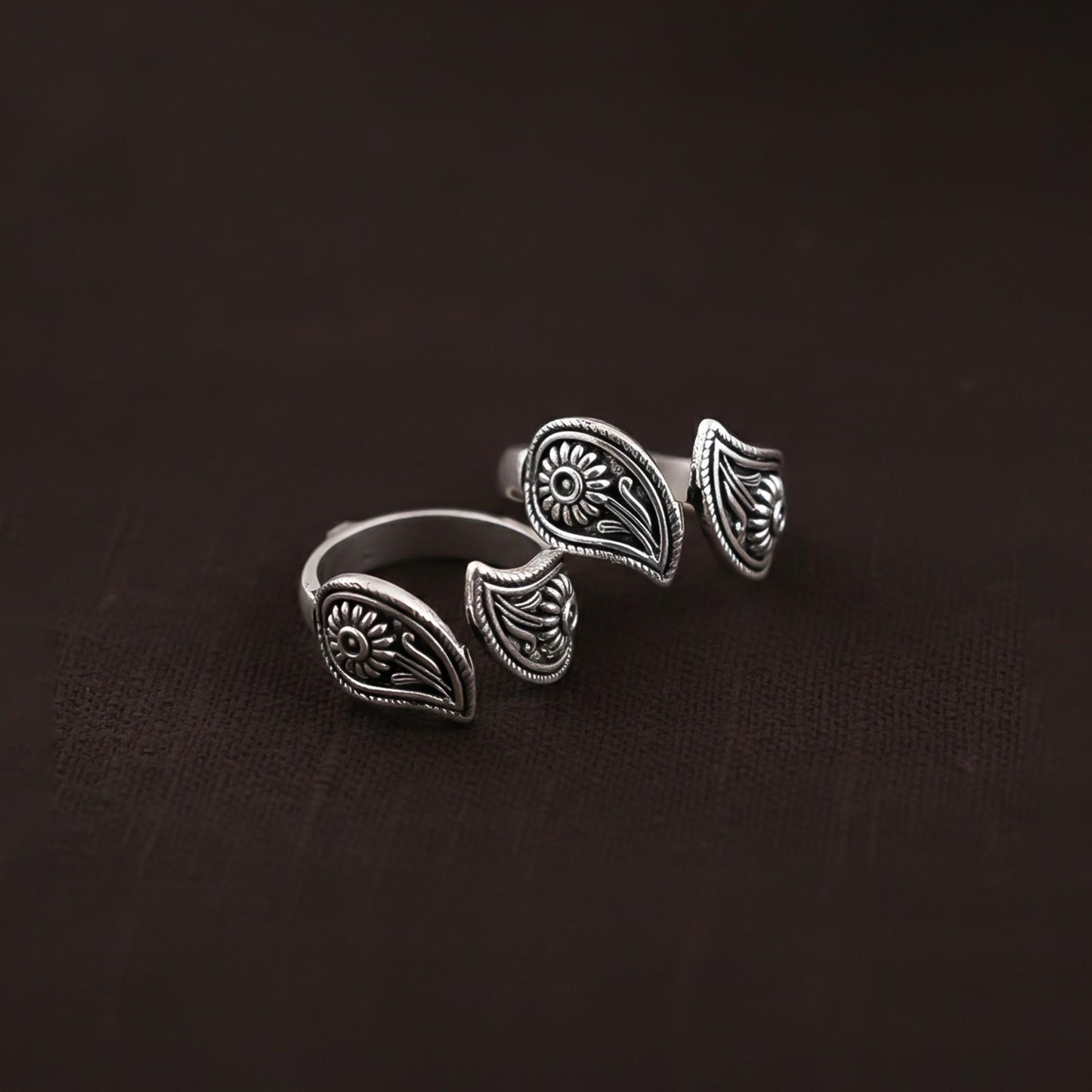 Paisley Silver Toe Rings For Women
