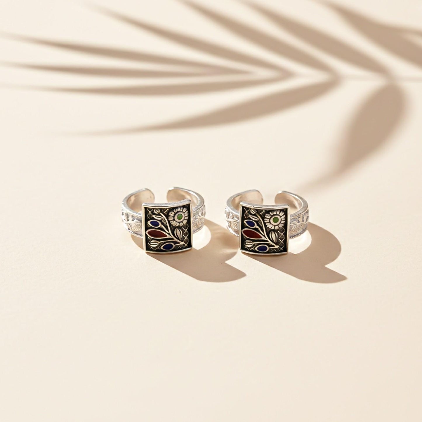 Silver Fancy Flowers Design Toe Rings
