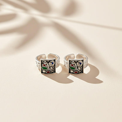 Silver Flowers Design Toe Rings For Womens