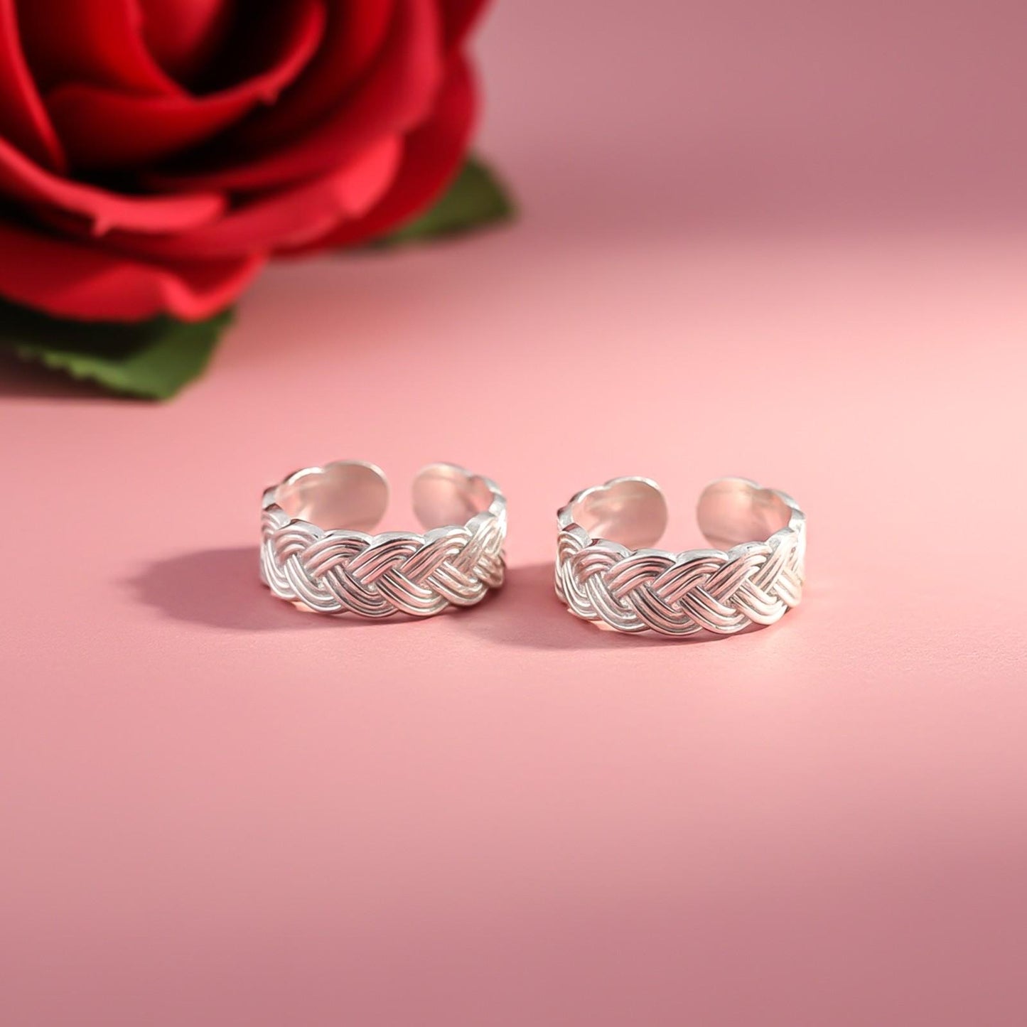 Silver Abstract Pattern Design Toe Rings