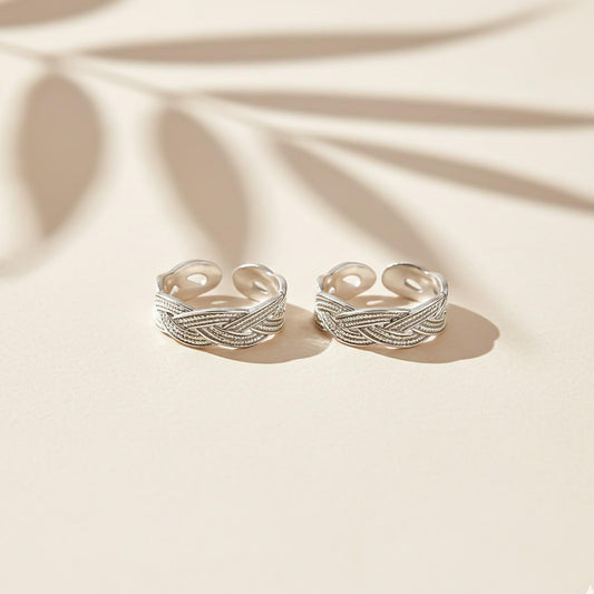 Stylish Braided Silver Toe Rings